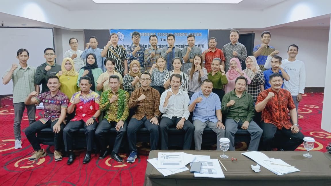 yayasan pusat pelatihan informasi training 1