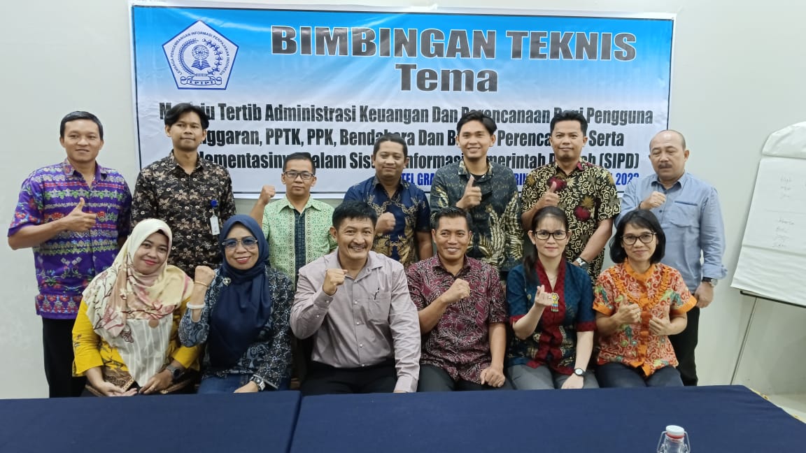 yayasan pusat pelatihan informasi training 15